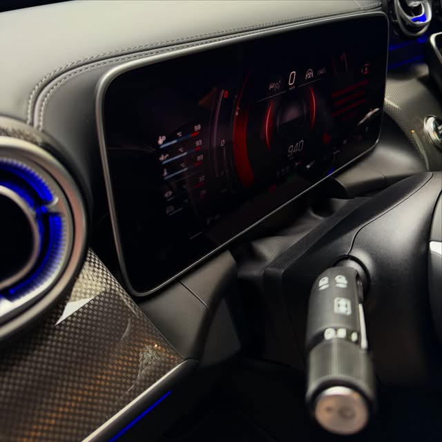 MERCEDES-BENZ GLC63 S AMG COUPÉ 2.0 E-PERFORMANCE - Imagem 8