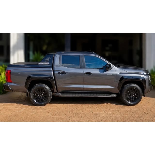 MITSUBISHI TRITON KATANA - Imagem 2