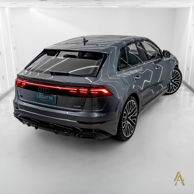 AUDI Q8 PERFORMANCE BLACK - Imagem 15