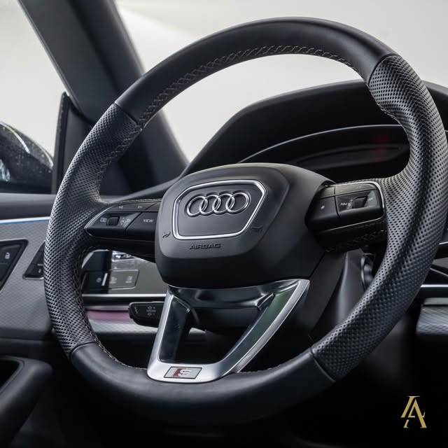 AUDI Q8 PERFORMANCE BLACK - Imagem 9