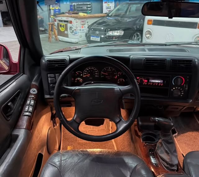 CHEVROLET BLAZER DLX EXECUTIVE - Imagem 12