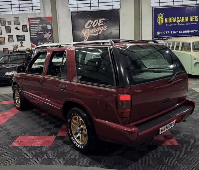 CHEVROLET BLAZER DLX EXECUTIVE - Imagem 4