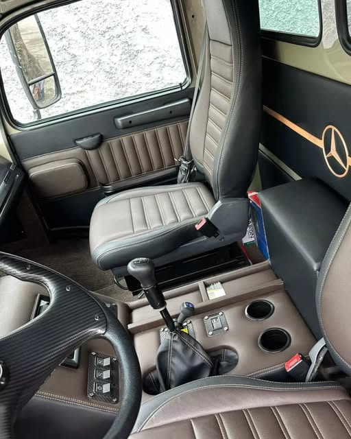 MERCEDES-BENZ 1318 LIMITED EDITION - Imagem 5
