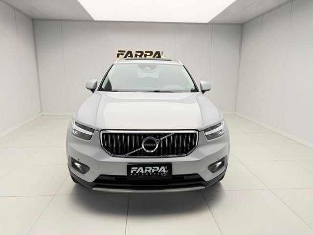 VOLVO XC40 T-4 INSCRIPTION - Imagem 2