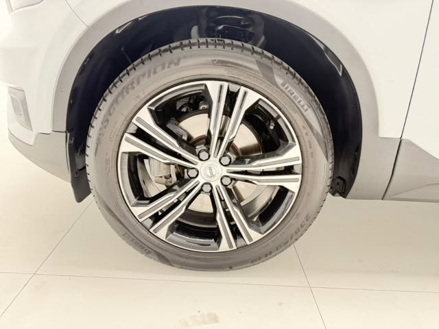 VOLVO XC40 T-4 INSCRIPTION - Imagem 7