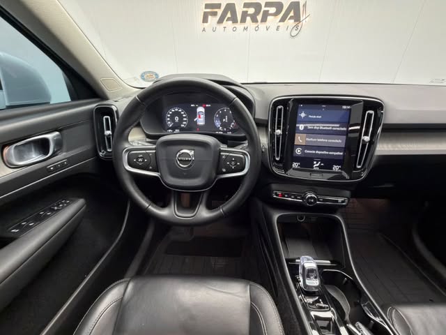 VOLVO XC40 T-4 INSCRIPTION - Imagem 10