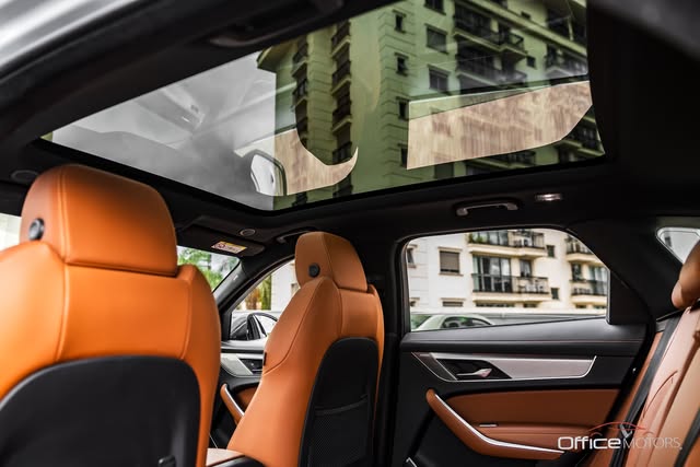 JAGUAR F-PACE R-DYNAMIC SE - Imagem 7