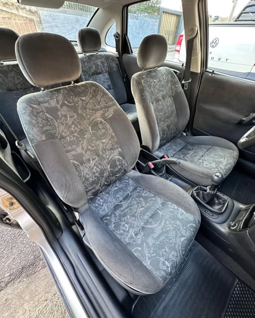 GM VECTRA MILENIUM - Imagem 17