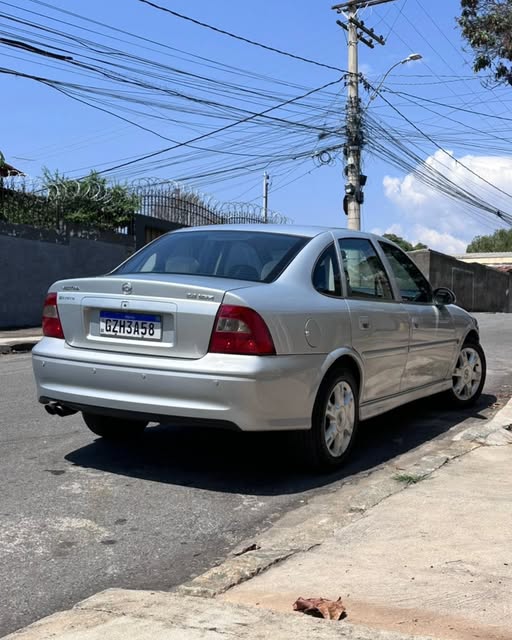 GM VECTRA MILENIUM - Imagem 4