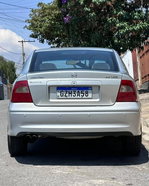 GM VECTRA MILENIUM - Imagem 6