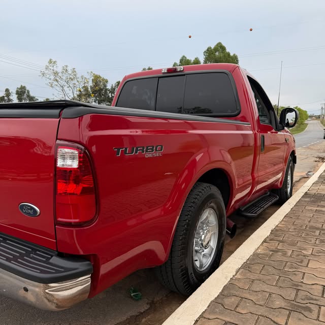 FORD F-250 XL-L - Imagem 8