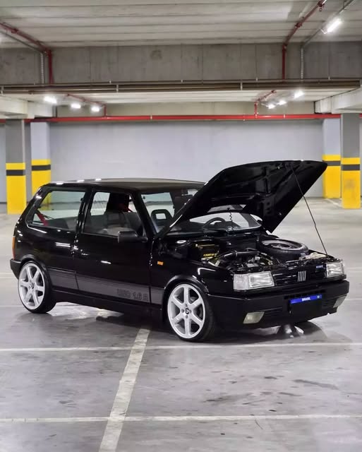 FIAT UNO 1.6R - Imagem 16