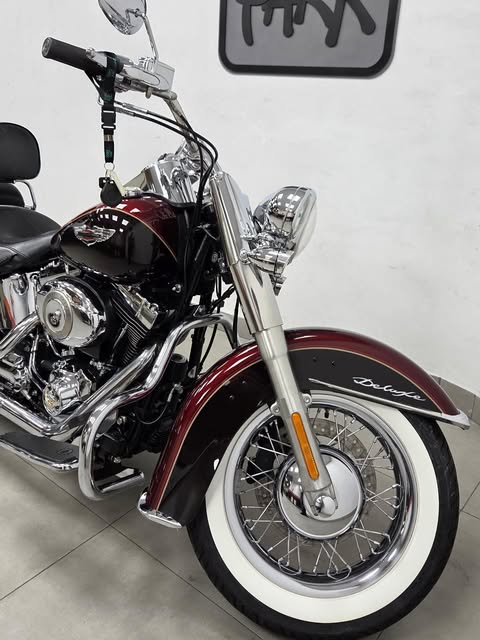 HARLEY-DAVIDSON SOFTAIL DELUXE - Imagem 3