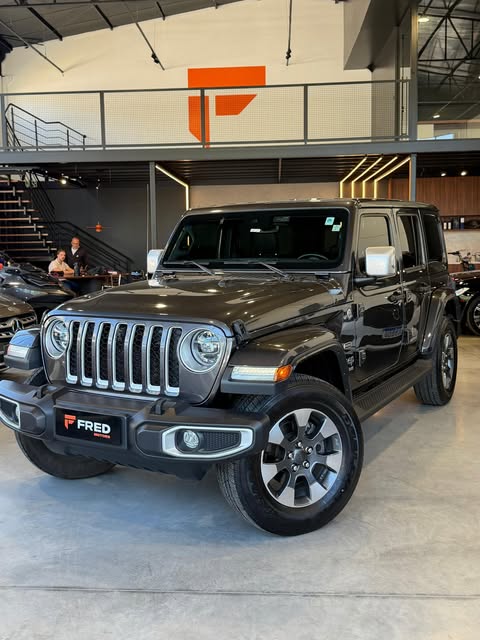 JEEP WRANGLER UNLIMITED SAHARA - Imagem 1