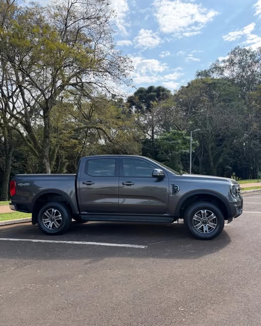FORD RANGER XLT 3.0 V6 TURBO DIESEL - Imagem 8