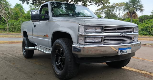CHEVROLET SILVERADO - Imagem 1