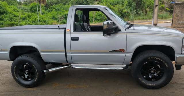CHEVROLET SILVERADO - Imagem 2