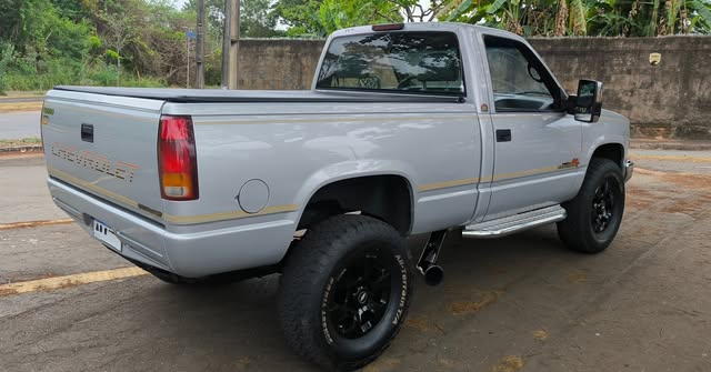 CHEVROLET SILVERADO - Imagem 4