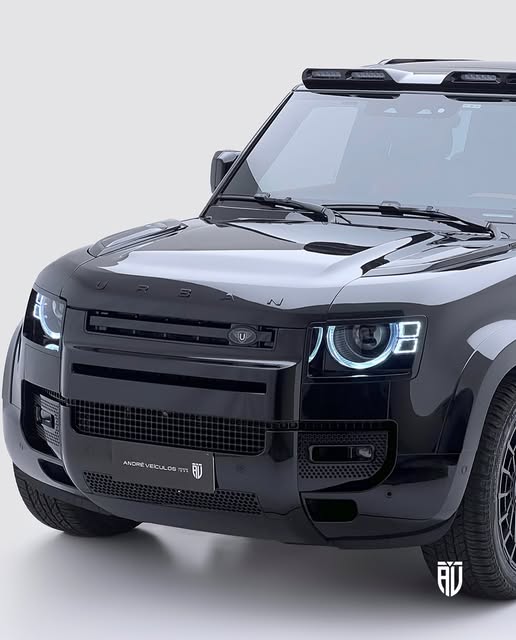 LAND ROVER DEFENDER D300 HSE URBAN - Imagem 3