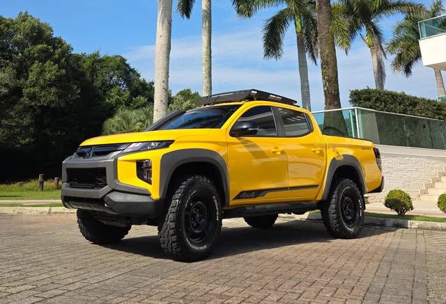 MITSUBISHI L200 SPORT SAVANA - Imagem 1