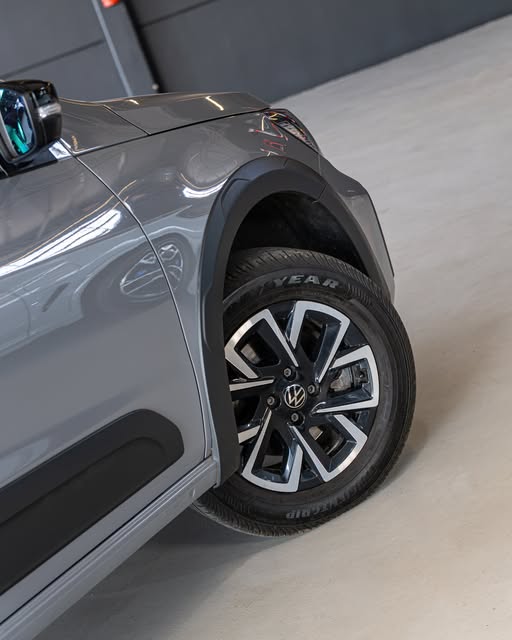 VOLKSWAGEN SAVEIRO EXTREME - Imagem 8