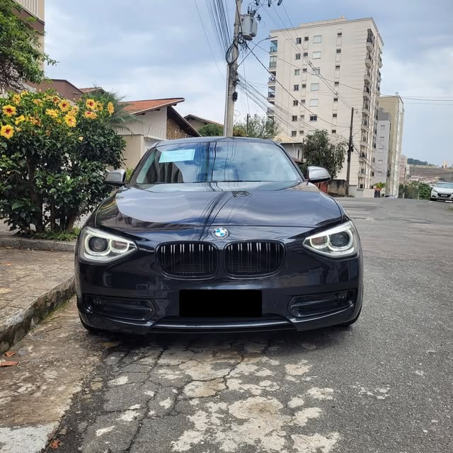 BMW 120I - Imagem 3