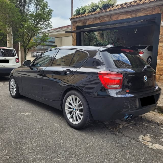 BMW 120I - Imagem 4