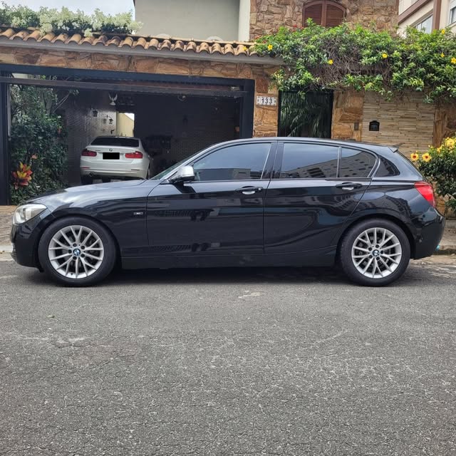 BMW 120I - Imagem 7