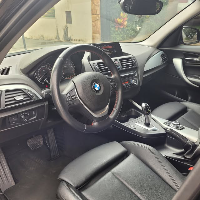 BMW 120I - Imagem 8