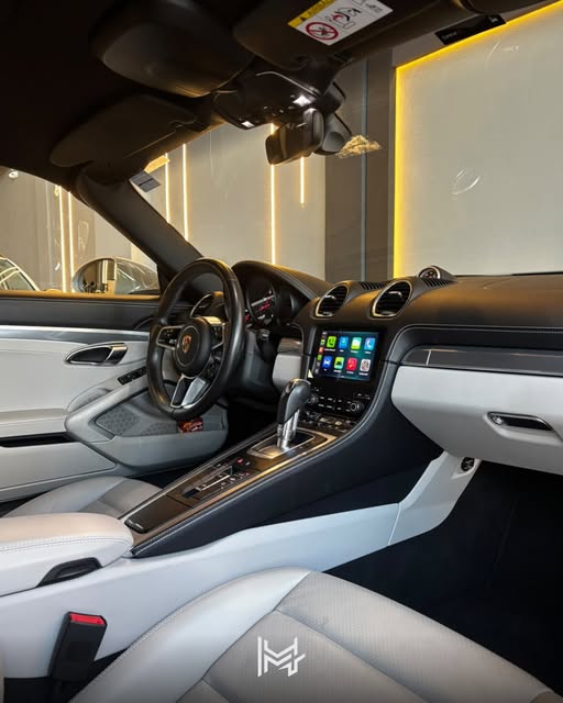 PORSCHE 718 BOXSTER - Imagem 3