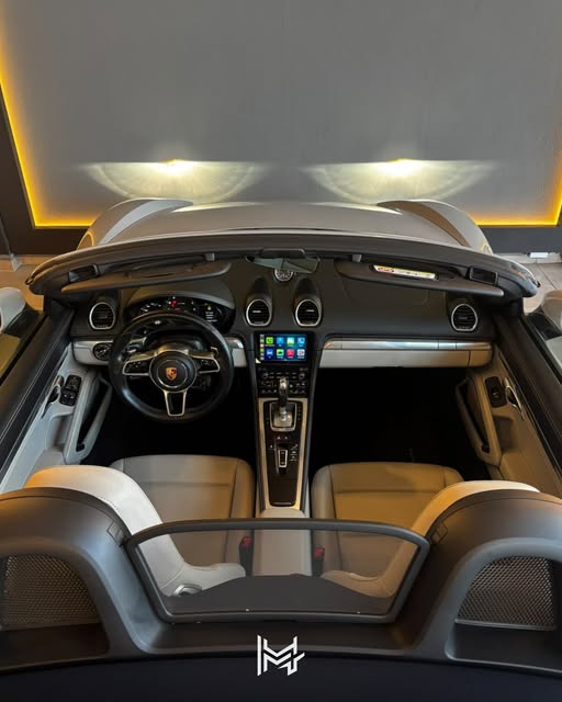 PORSCHE 718 BOXSTER - Imagem 4