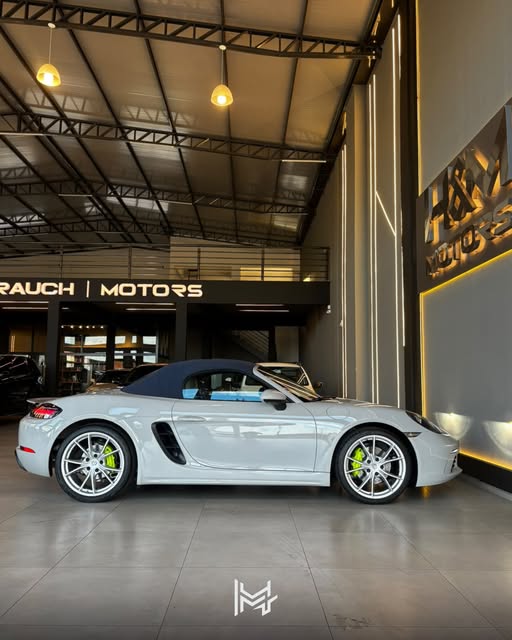 PORSCHE 718 BOXSTER - Imagem 7