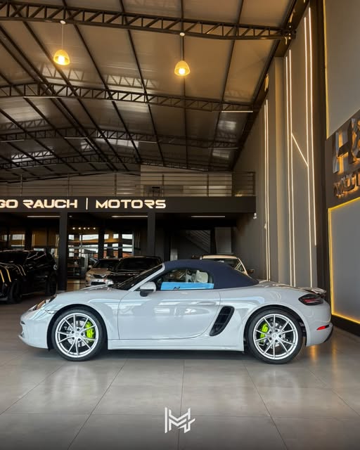 PORSCHE 718 BOXSTER - Imagem 8