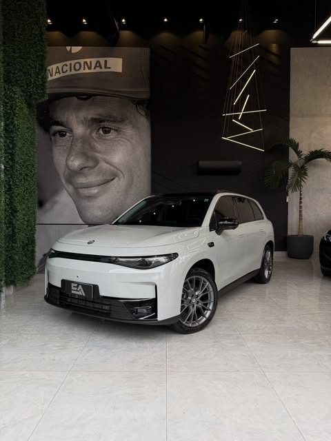 LEAPMOTOR C10 - Imagem 1
