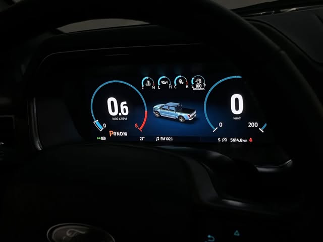 FORD F-150 PLATINUM - Imagem 14