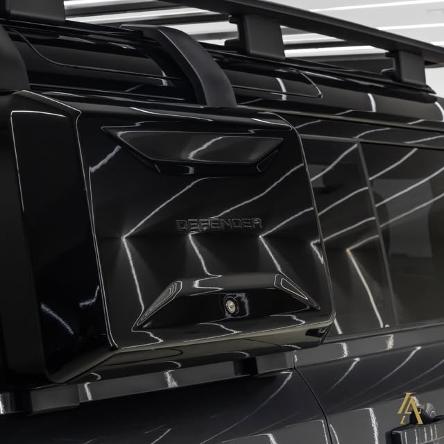 LAND ROVER DEFENDER 110 X D300 - Imagem 13