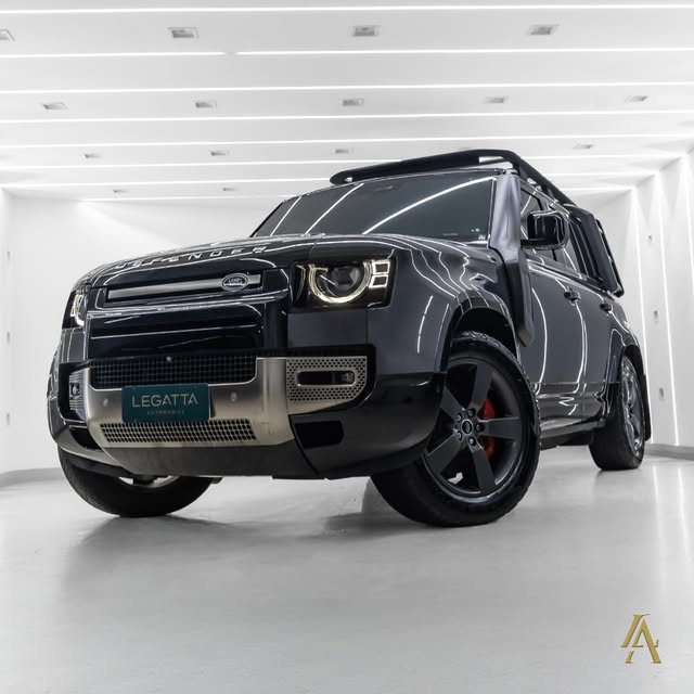 LAND ROVER DEFENDER 110 X D300 - Imagem 15