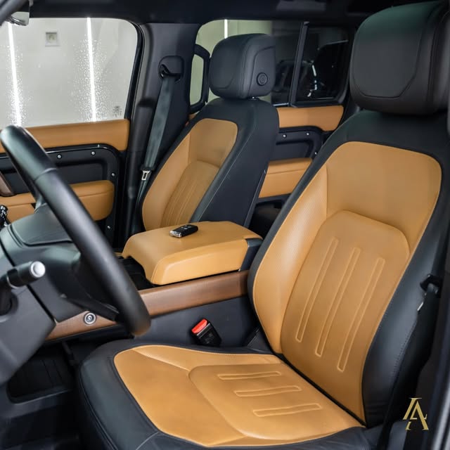 LAND ROVER DEFENDER 110 X D300 - Imagem 6