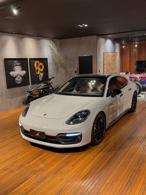 PORSCHE PANAMERA PLATINIUM EDITION 4 E-HYBRID - Imagem 7