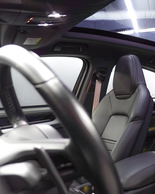 PORSCHE CAYENNE S E-HYBRID COUPÉ - Imagem 9