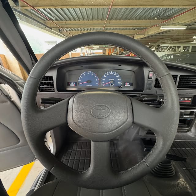 TOYOTA HILUX DX - Imagem 7