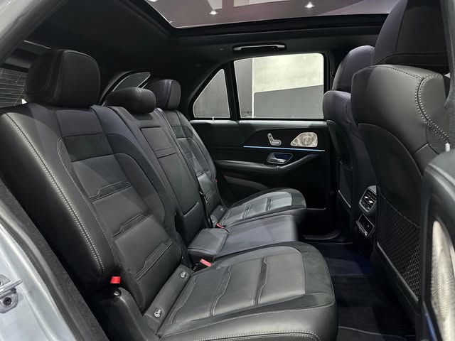 MERCEDES-BENZ GLE 53 AMG - Imagem 8