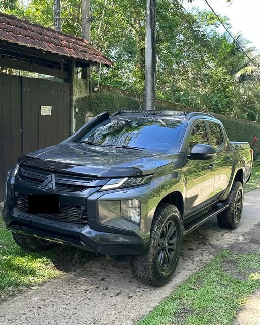 MITSUBISHI L200 TRITON SPORT HPE-S