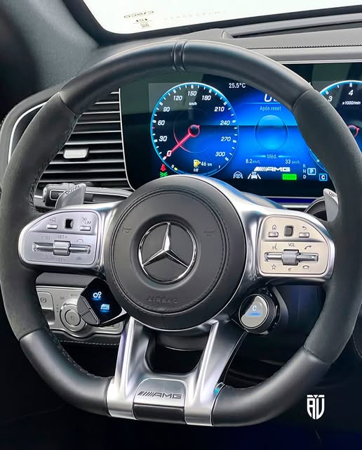 MERCEDES-BENZ GLE AMG GLE 63 S - Imagem 12