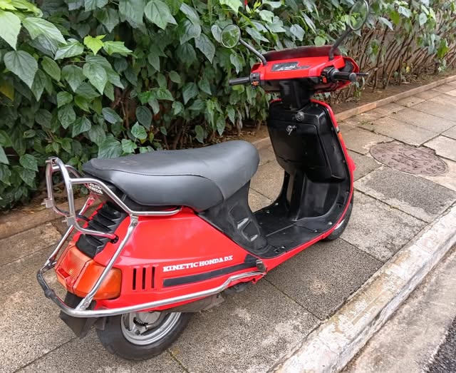 HONDA KINETIC - Imagem 8