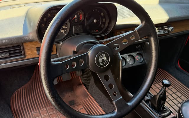 VOLKSWAGEN PASSAT TS - Imagem 12