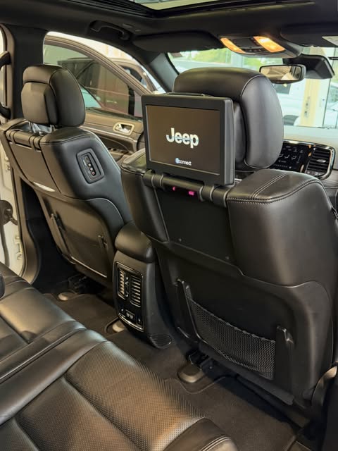 JEEP GRAND CHEROKEE LIMITED - Imagem 12