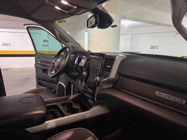 RAM 2500 LARAMIE - Imagem 8