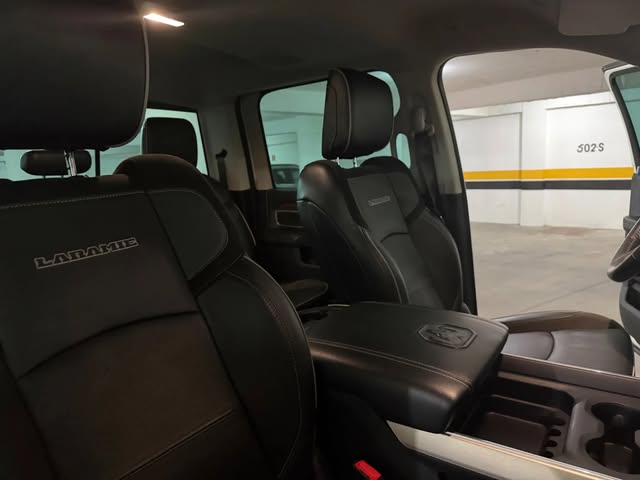 RAM 2500 LARAMIE - Imagem 9