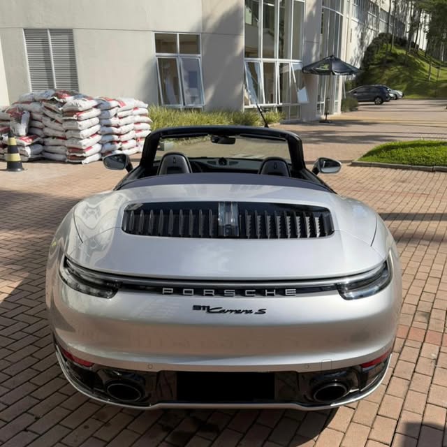 PORSCHE 911 CARRERA S - Imagem 10